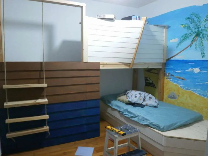 детская кровать корабль