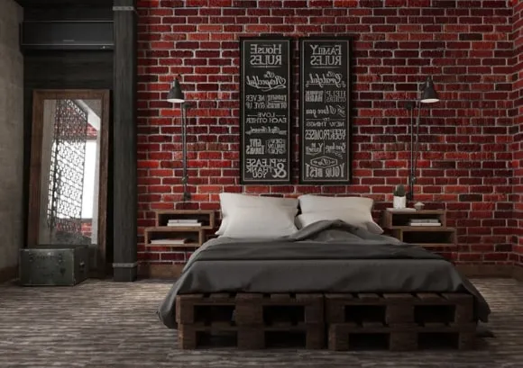 Спальня в стиле лофт с кроватью, сделанной своими руками из поддонов