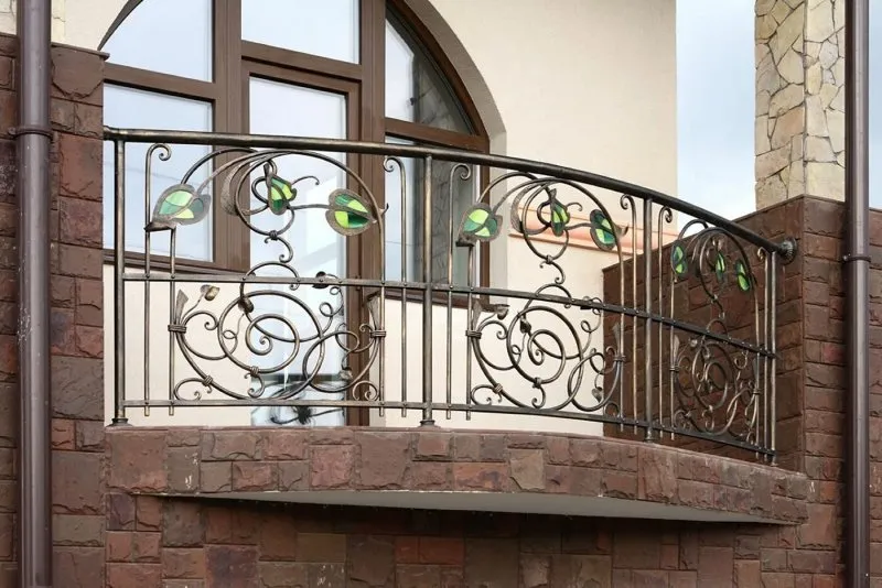 Балконные ограждения в стиле лофт