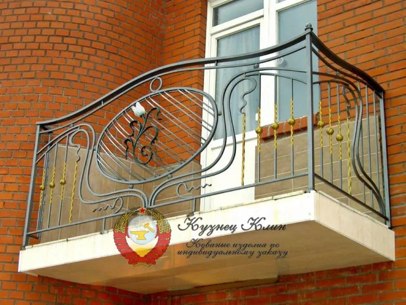 Художественная ковка ограждения балконов