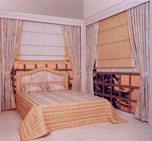 римская штора в спальню