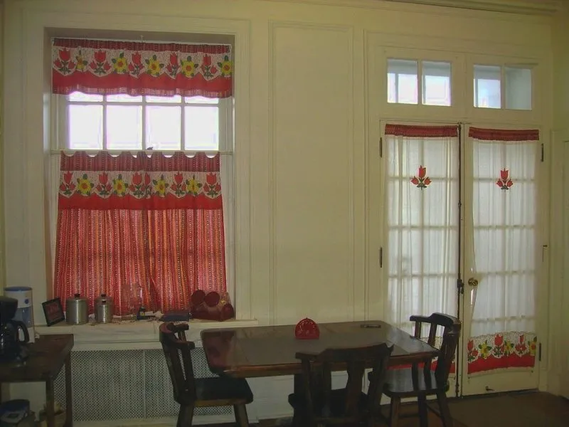 Red Kitchen Curtains Stylishly Lovely