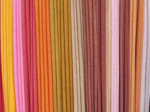 ткани разных цветов